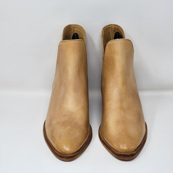 ⁹Free People Charm Double V Ankle Bootie Women's Taupe Color Size 36 New - Picture 6 of 12